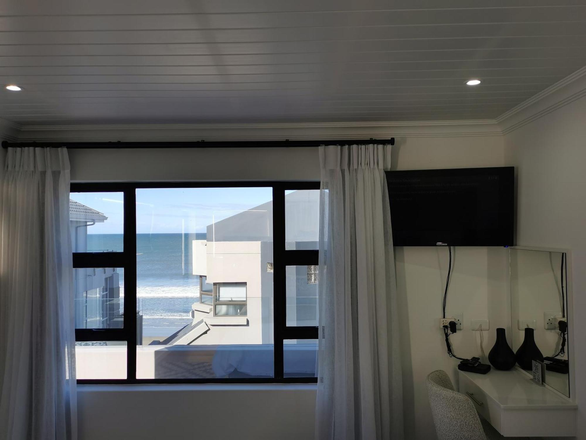 Bay Lodge On The Beach Mossel Bay Bagian luar foto