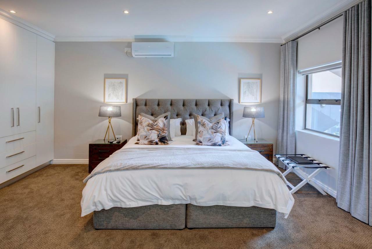 Bay Lodge On The Beach Mossel Bay Bagian luar foto