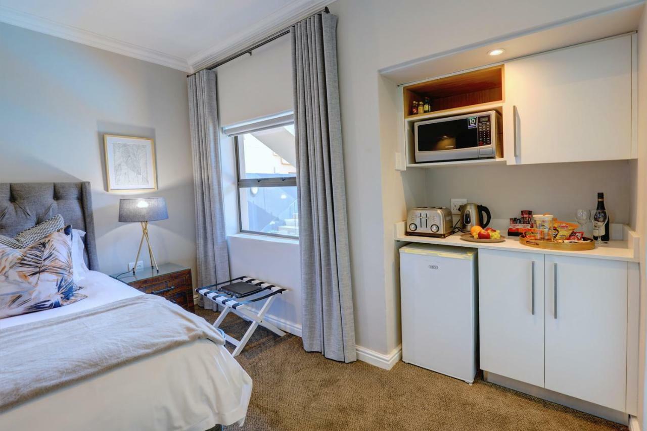 Bay Lodge On The Beach Mossel Bay Bagian luar foto