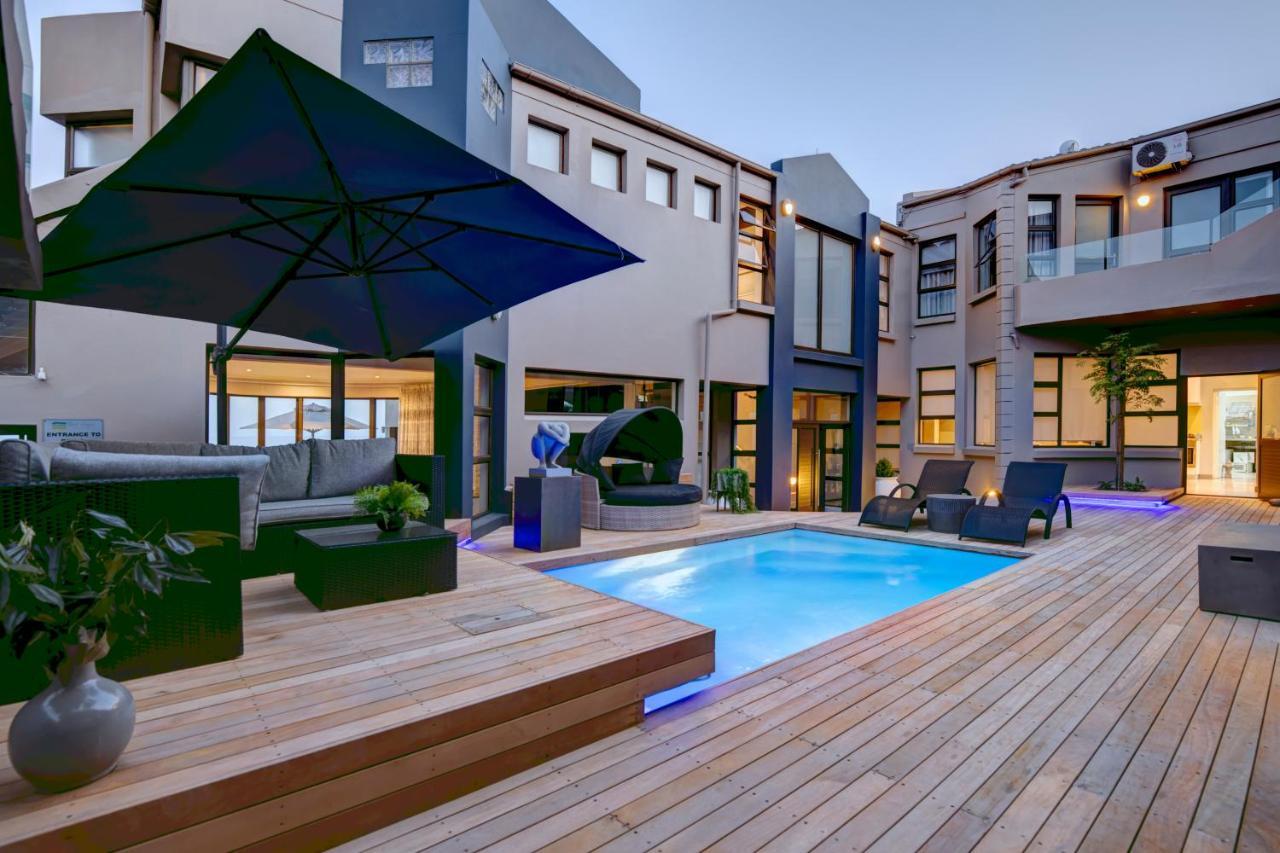 Bay Lodge On The Beach Mossel Bay Bagian luar foto