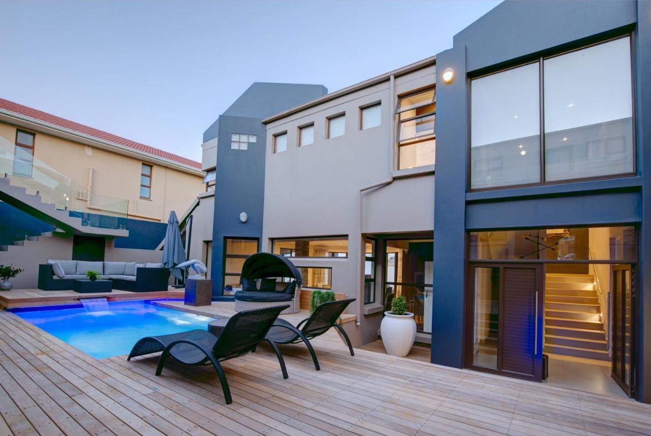 Bay Lodge On The Beach Mossel Bay Bagian luar foto